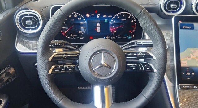 MERCEDES-BENZ GLC 300 4Matic 9G-Tronic