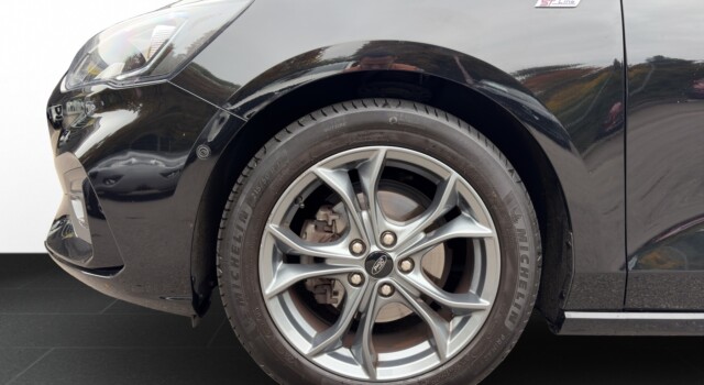 FORD FOCUS 1.0 SCTi ST Line