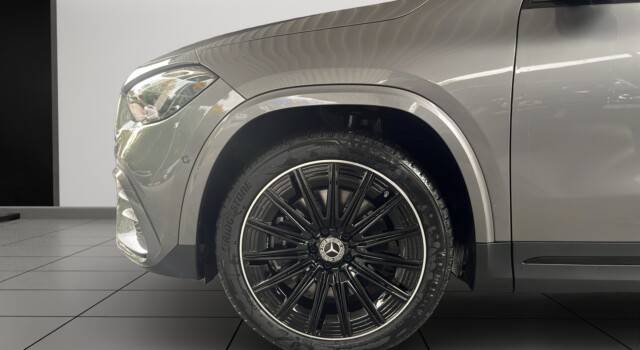 MERCEDES-BENZ GLA 250 4Matic 8G-DCT Swiss Star