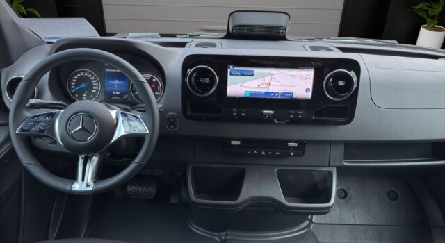 MERCEDES-BENZ Sprinter ESPRITER 320 KA 3665MM