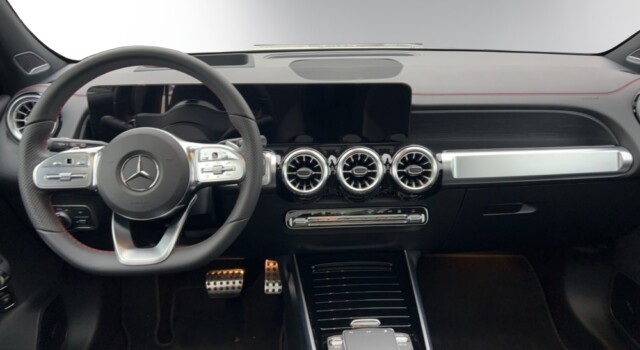 MERCEDES-BENZ EQB 350 66,5 kWh 4Matic Swiss Star