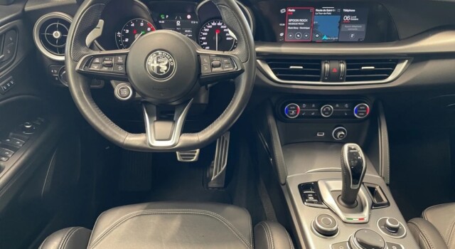 ALFA ROMEO STELVIO 2.0 Sprint Q4