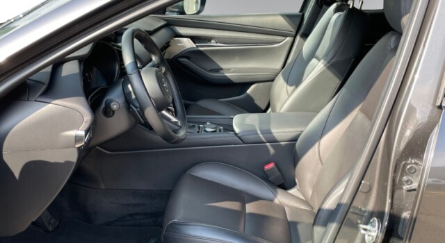 MAZDA 3 Hatchback SKYACTIV-X M Hybrid 186 AWD Takumi Automat