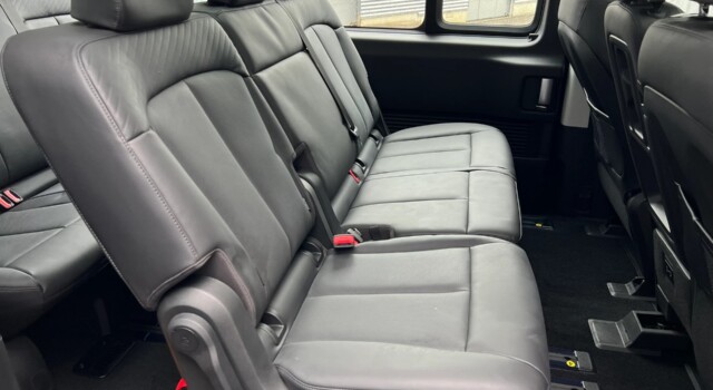 HYUNDAI STARIA Wagon 1.6 T-GDi HEV Vertex A