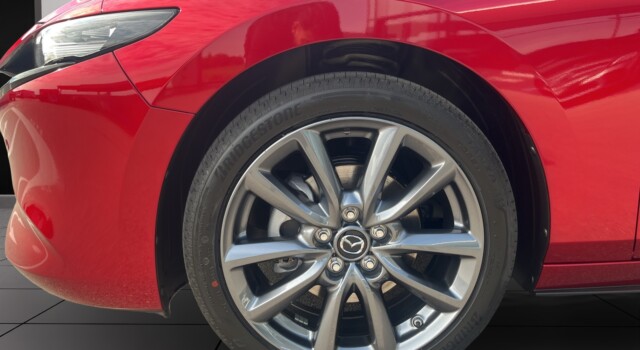 MAZDA 3 Hatchback SKYACTIV-G M Hybrid 140 Centre Line Automat