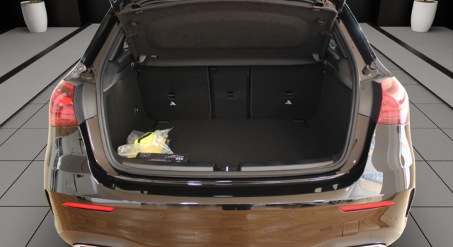 MERCEDES-BENZ A 200 Night Star 7G-DCT