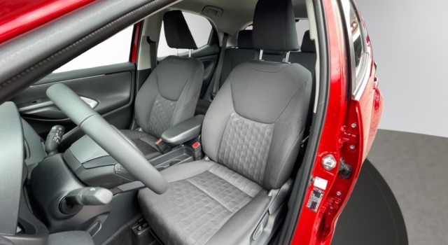 MAZDA 2 Hybrid Exclusive-line
