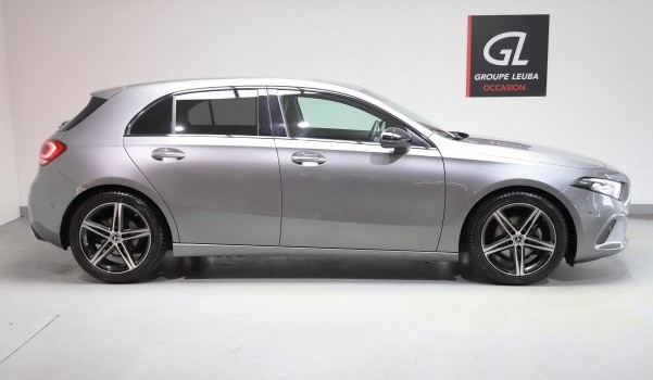 MERCEDES-BENZ A 180 Night Star