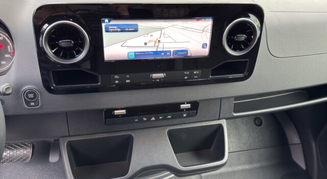 MERCEDES-BENZ Sprinter ESPRITER 320 KA 3665MM