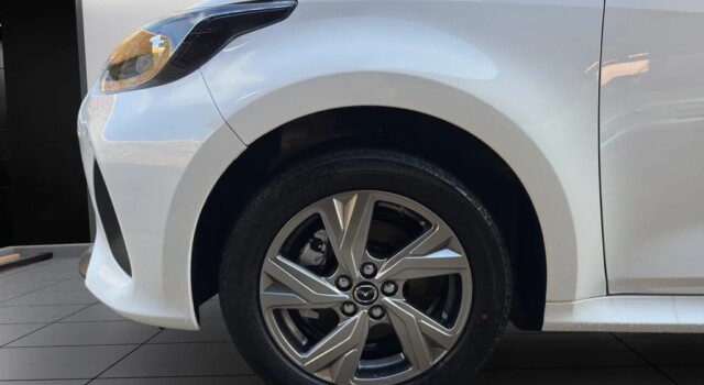 MAZDA 2 Hybrid Exclusive-line