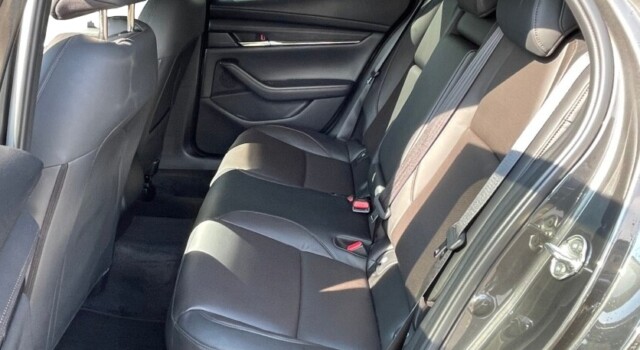 MAZDA 3 Hatchback SKYACTIV-X M Hybrid 186 AWD Takumi Automat