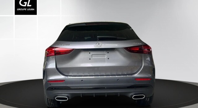MERCEDES-BENZ GLA 220 4Matic 8G-DCT