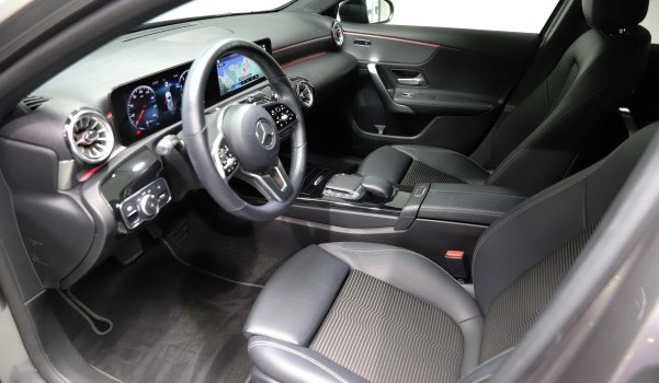 MERCEDES-BENZ A 180 Night Star