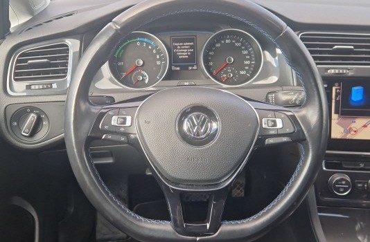 VW GOLF e-
