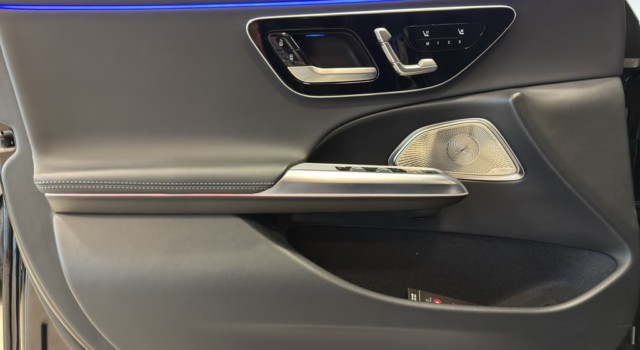 MERCEDES-BENZ E 220 d T 9G-Tronic