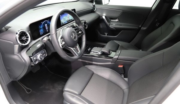 MERCEDES-BENZ A 180 Night Star