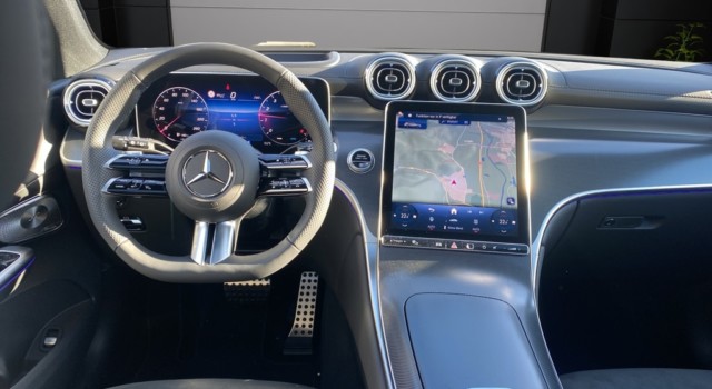 MERCEDES-BENZ GLC 300 4Matic 9G-Tronic
