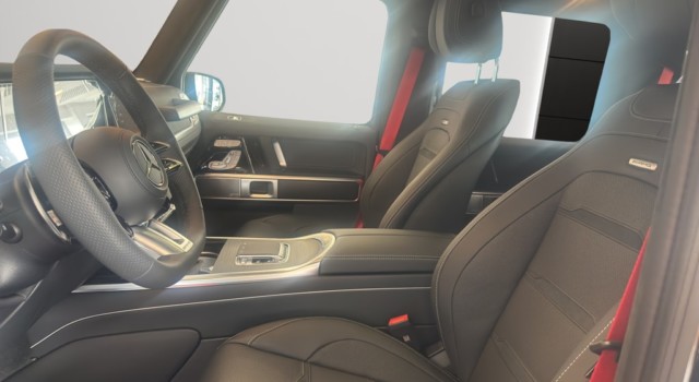 MERCEDES-BENZ G 63 AMG 9G-Tronic