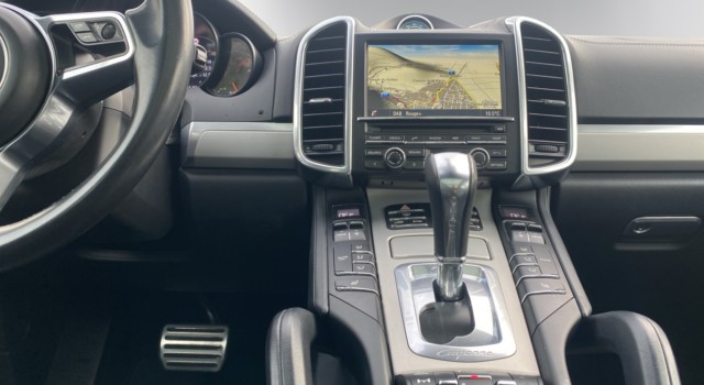 PORSCHE CAYENNE S