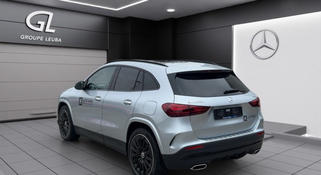 MERCEDES-BENZ GLA 220 4Matic 8G-DCT