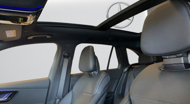 MERCEDES-BENZ GLC 300 d 4M 9G-Tronic