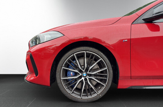 BMW M135 i xDrive