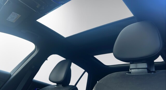 MERCEDES-BENZ C 300 T