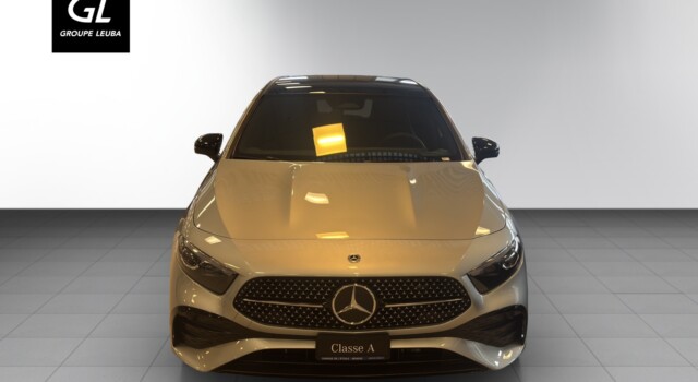 MERCEDES-BENZ A 200 Night Star 7G-DCT