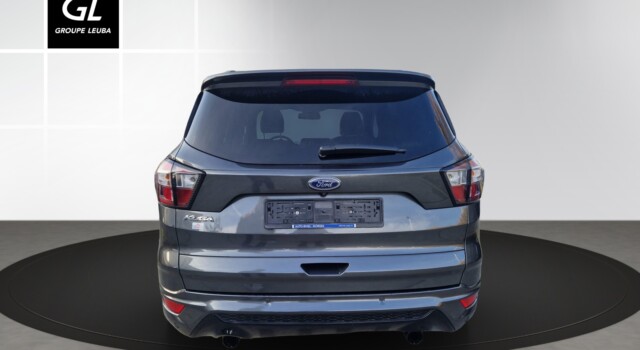 FORD KUGA 1.5 TDCi ST Line High 2WD