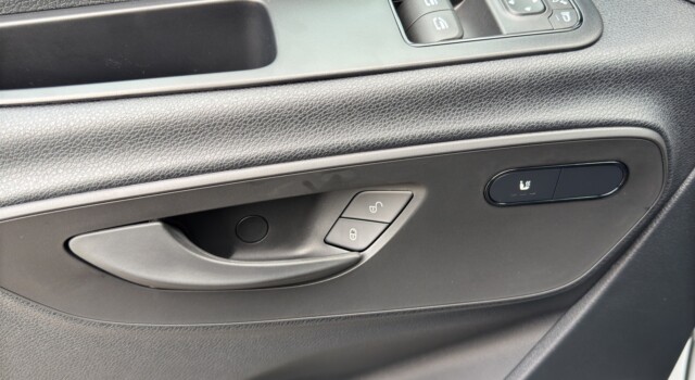 MERCEDES-BENZ Sprinter ESPRITER 320 KA 3665MM