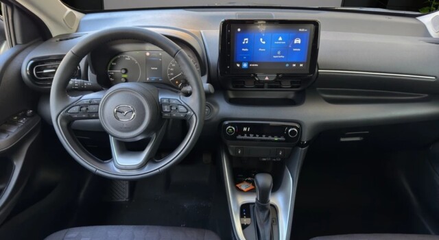 MAZDA 2 Hybrid Exclusive-line