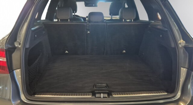 MERCEDES-BENZ GLC 250 d AMG Line 4Matic