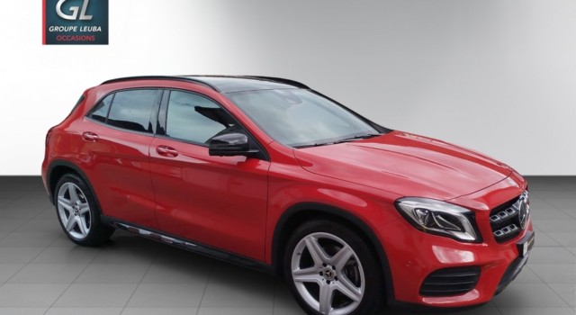 MERCEDES-BENZ GLA 250 AMG Line 4Matic