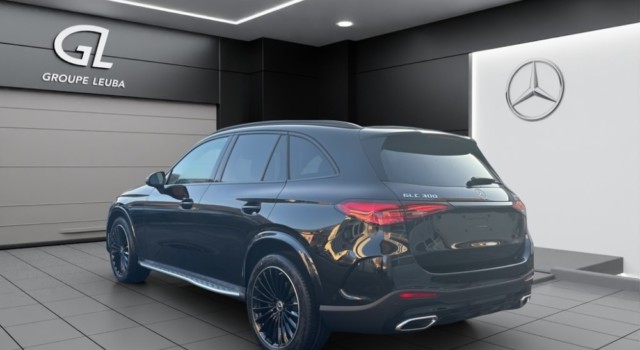 MERCEDES-BENZ GLC 300 4Matic 9G-Tronic