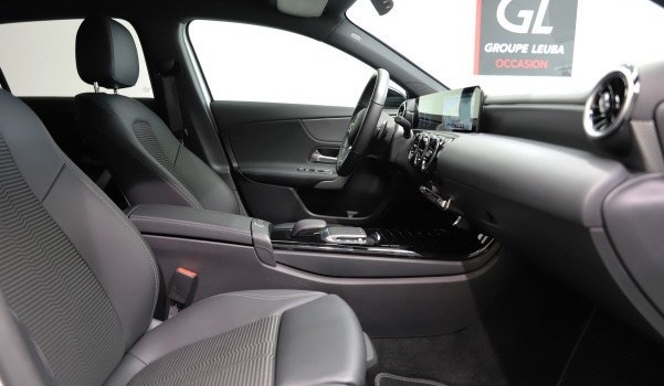 MERCEDES-BENZ A 180 Night Star