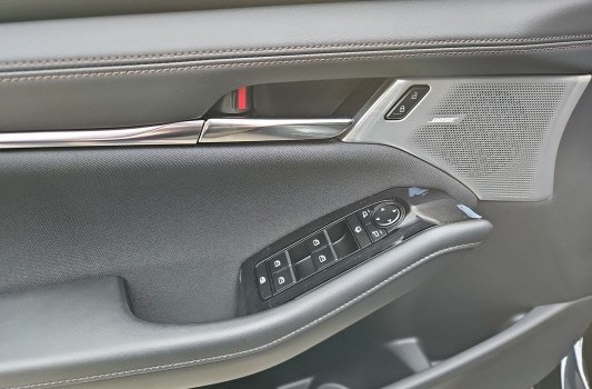 MAZDA 3 HB X 186 AWD ExclusiveA