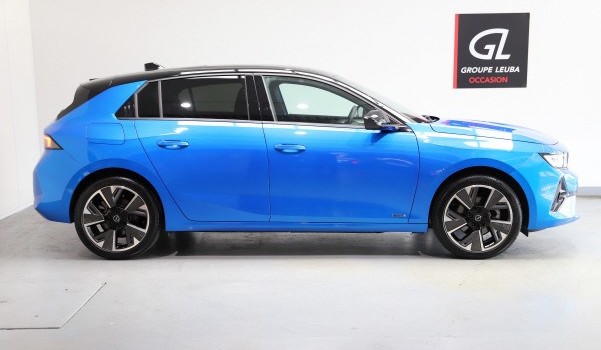 OPEL ASTRA 54kWh Swiss +