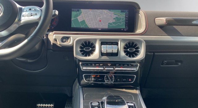 MERCEDES-BENZ G 500 AMG Line