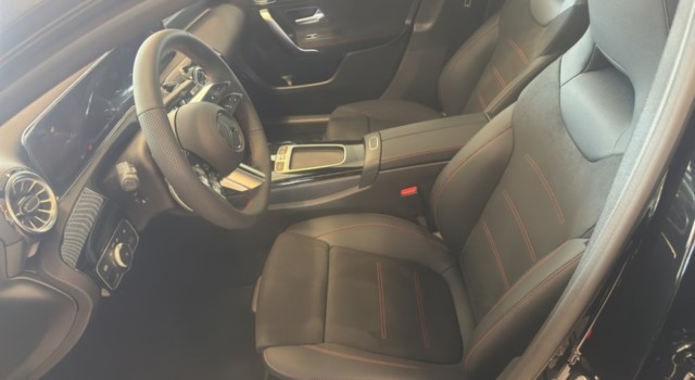 MERCEDES-BENZ A 220 d 8G-DCT