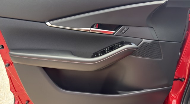 MAZDA CX-30 SKYACTIV-X 186 M Hybrid Homura AWD AT