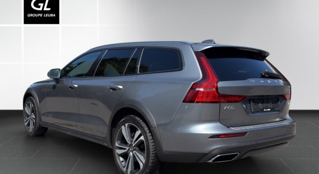 VOLVO V60 Cross Country D4 AWD