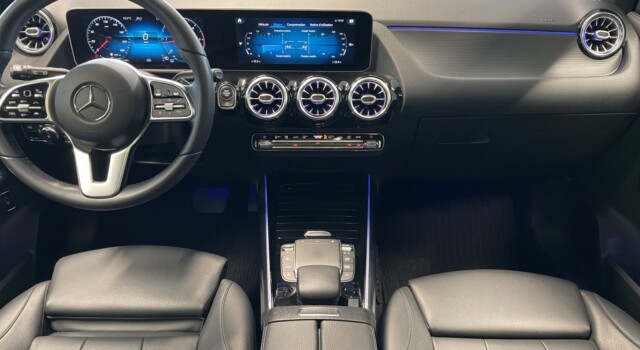 MERCEDES-BENZ GLA 200 d 4Matic Progressive 8G-DCT