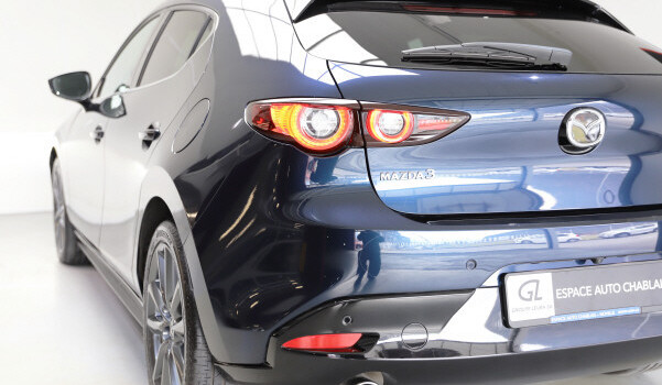 MAZDA 3 Hatchback SKYACTIV-G M Hybrid 150 Exclusive Line Automat