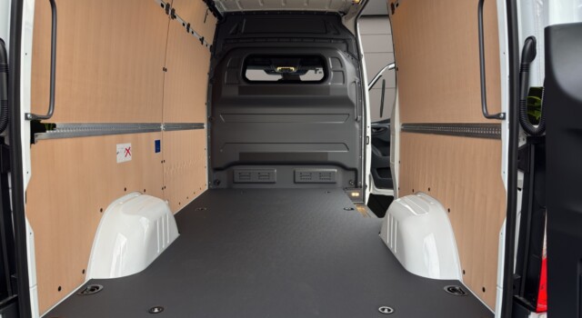 MERCEDES-BENZ Sprinter ESPRITER 320 KA 3665MM