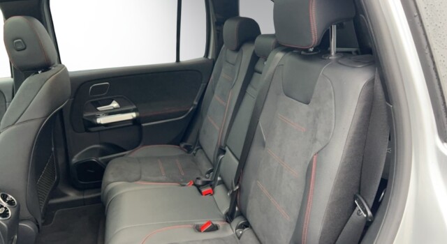 MERCEDES-BENZ EQB 350 66,5 kWh 4Matic Swiss Star