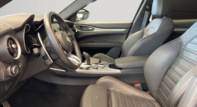 ALFA ROMEO STELVIO 2.0 Sprint Q4