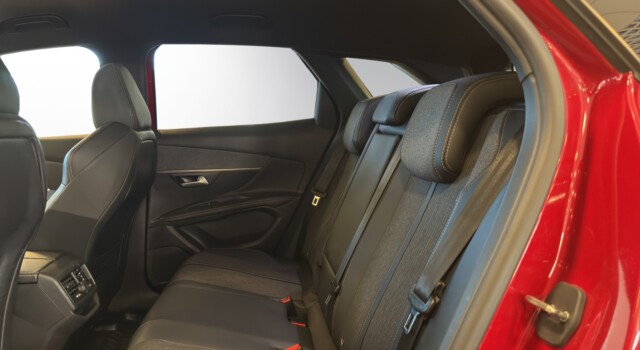 PEUGEOT 3008 1.2 PureTech GT Line