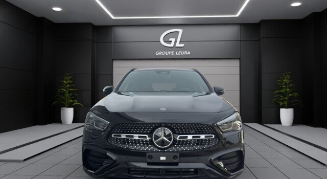 MERCEDES-BENZ GLA 220 4Matic 8G-DCT