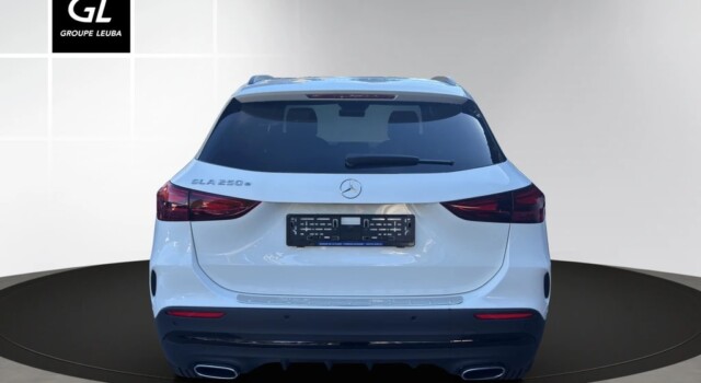MERCEDES-BENZ GLA 250 e EQ Star 8G-DCT