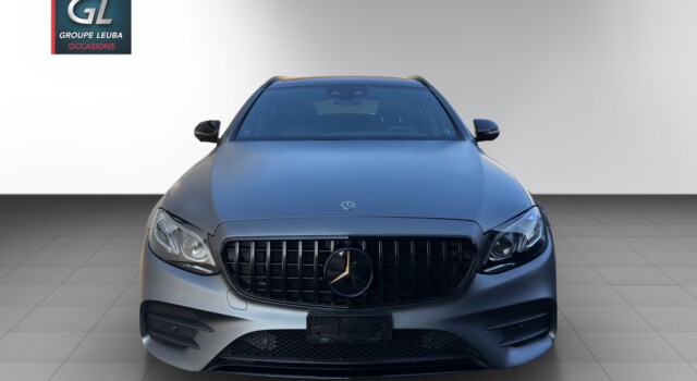 MERCEDES-BENZ E 220 d Swiss Star AMG 4M